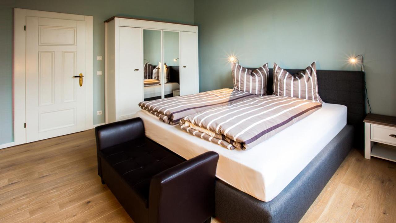 Parkresidenz Lychen, Ferienwohnung 4 ภายนอก รูปภาพ