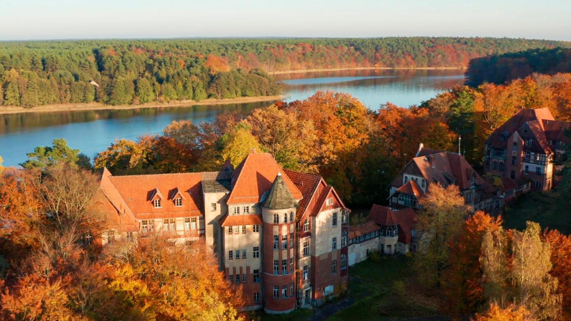 Parkresidenz Lychen, Ferienwohnung 4 ภายนอก รูปภาพ